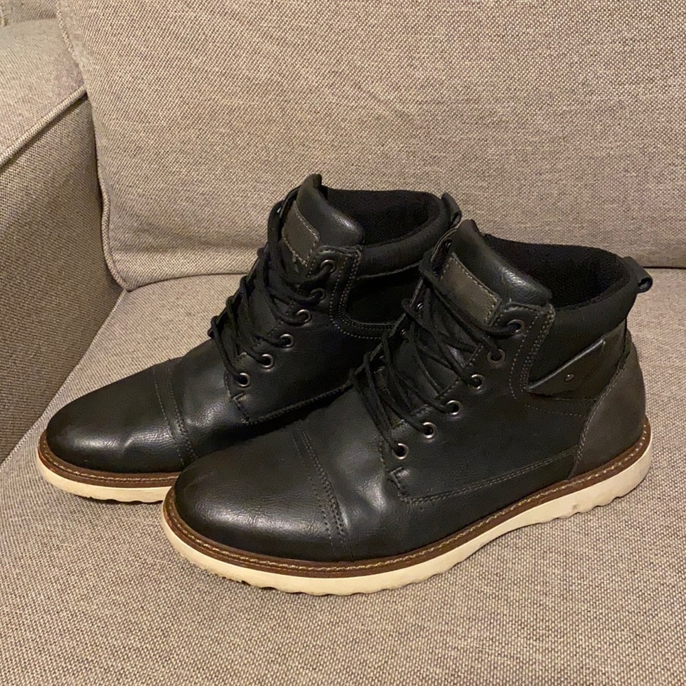 Sonoma Black Boots